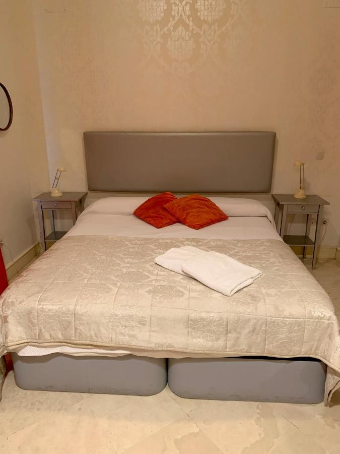 Ferienwohnung Singular Peral Sevilla Exterior foto