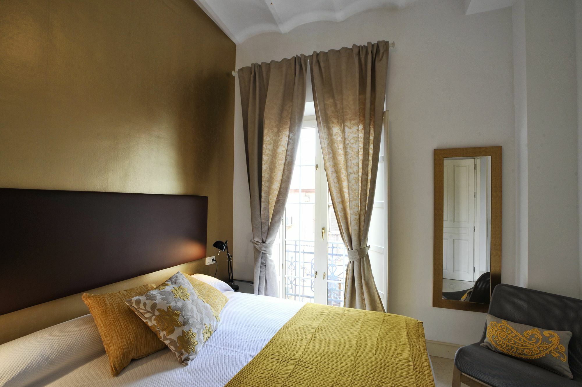 Ferienwohnung Singular Peral Sevilla Exterior foto